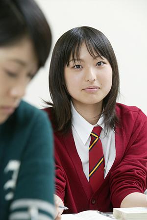 経験豊富で実務経験がある先生がいる美容師学校